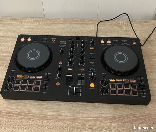 Contrôleur Pioneer DDJ-FLX4
